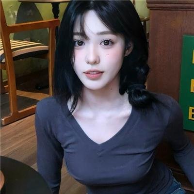 为爱上色 在线观看封面